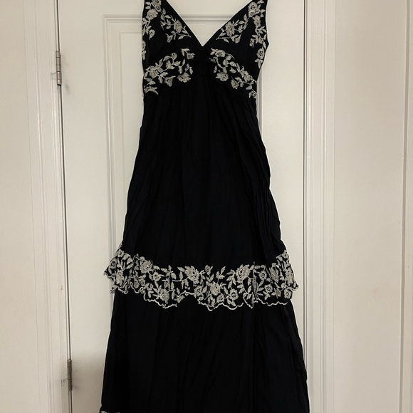 Abercrombie tiered maxi ruffled dress - Picture 2 of 2
